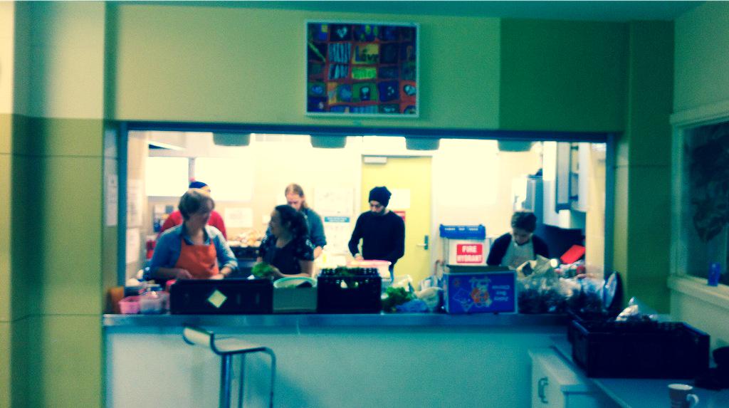 OpnTbl's tweet photo. Volunteers cooking up a storm for today's Collingwood lunch. All welcome 12-1.30 http://t.co/rqshhLIdPO