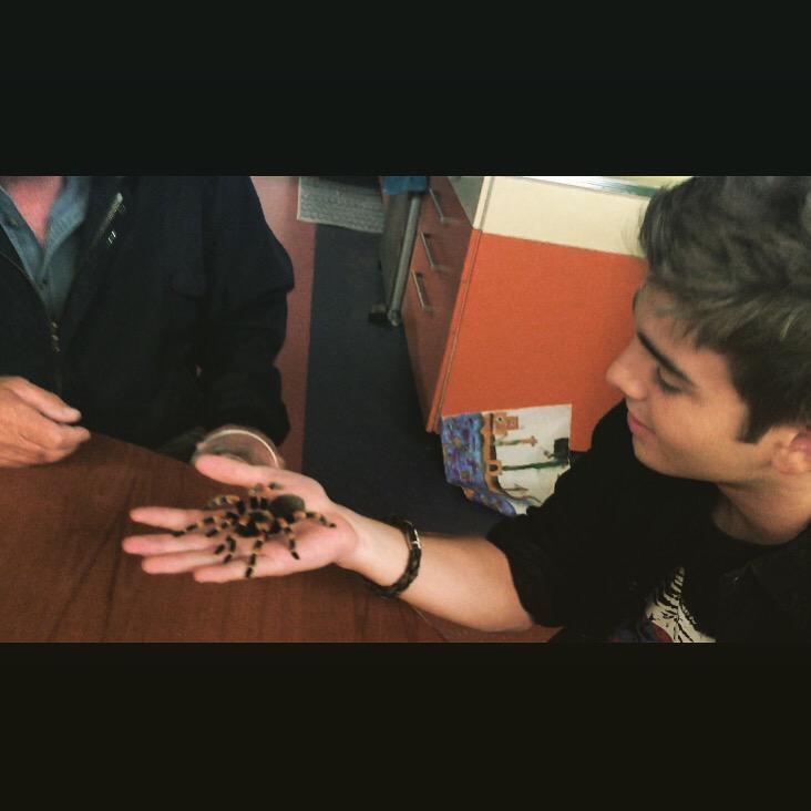 JackGriffo's tweet photo. His name was fluffy http://t.co/fNSsLPdNao