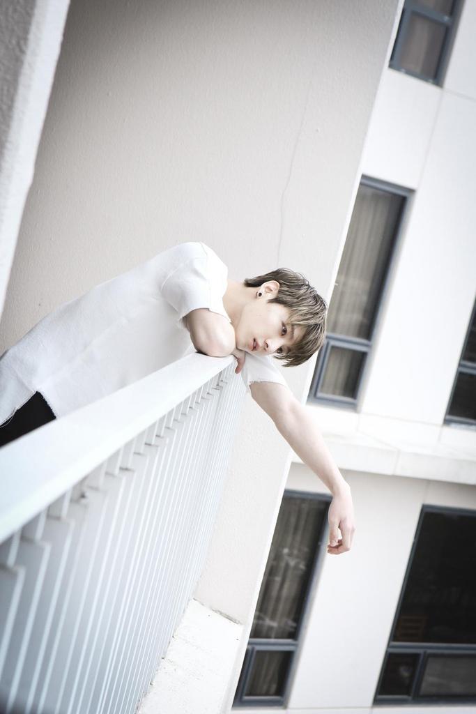 bts_1101's tweet photo. 髪色ステキ｡ﾟ(ﾟ＾ω＾ﾟ)ﾟ｡ http://t.co/KY8HylVvga