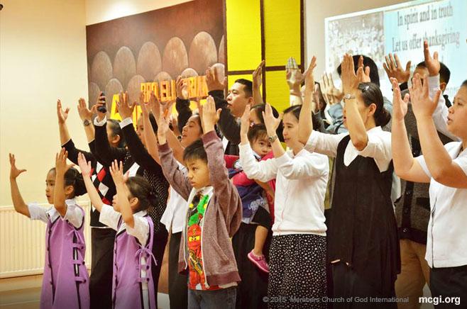 mcgidotorg's tweet photo. Brethren from abroad were also able to participate live. Pictured below is a locale in London. #MCGIWeekInReview http://t.co/KhGrmY8K1g