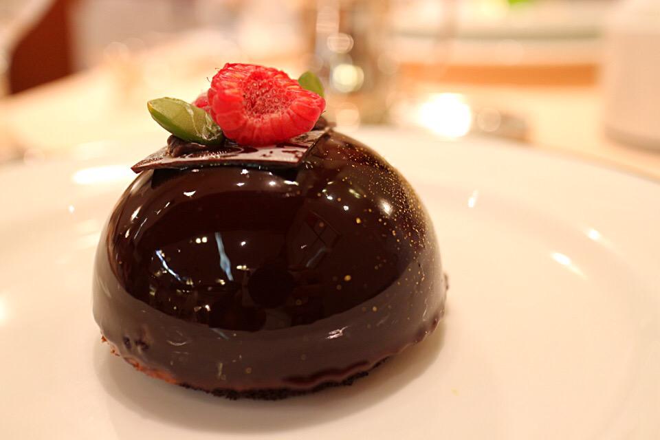 マハロ菊池 チョコレートケーキ At サロン ド テ シェ松尾 Chez Matsuo 池袋東武店 Http T Co Sodij8cazp Snapdish Http T Co Qcrbo8fuca