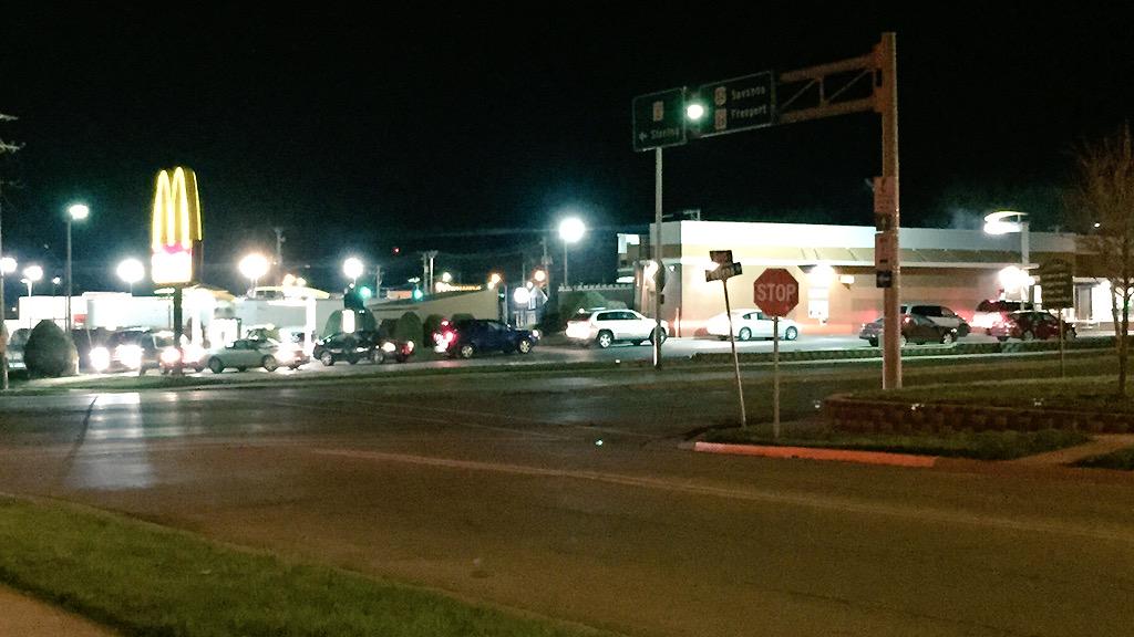 DixonPolice's tweet photo. Oh McDonald's on a Saturday night after bar closing... 
#munchies http://t.co/LbGrzGatsk