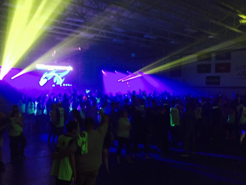 BeckerVPStuLife's tweet image. #groovinmeow @BeckerNews #grooveBoston #HawkFest  @Becker_CAB