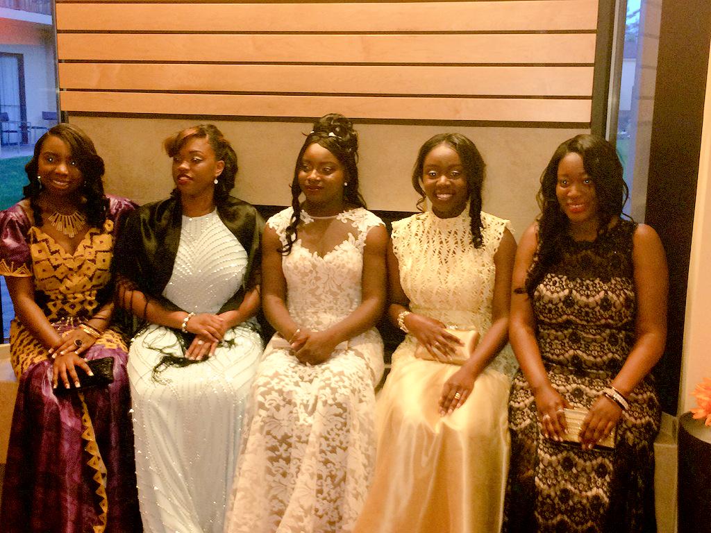 loveadeolaa's tweet photo. a night to remember... π #prom2k15 #prompics015 #prompics2015 http://t.co/5xLN9sKxRI