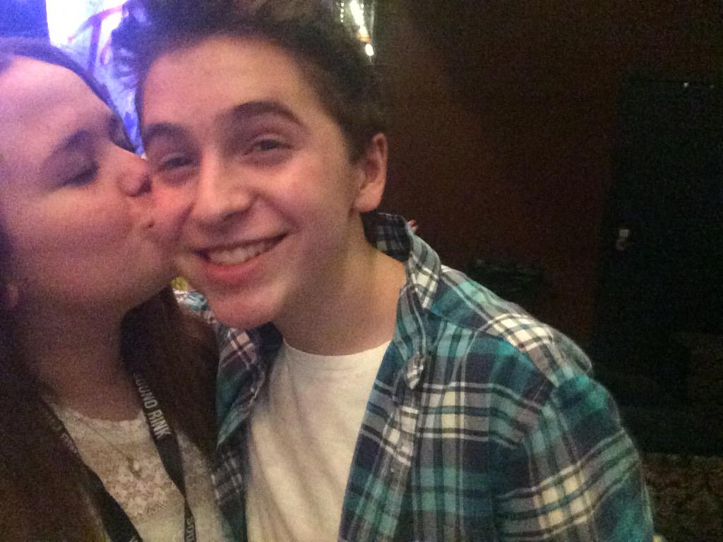 maraisftjustin's tweet photo. love youu @GavinBecker3 #gavinbecker http://t.co/KtnhLPOdq3