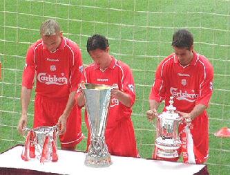 AnfieldBible's tweet photo. • Retweet jika kalian rindu masa-masa ini. #LFC - http://t.co/WY8ICXHR2n