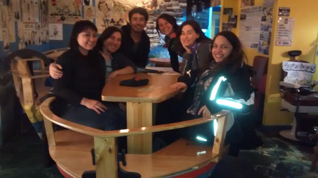 angeleliette's tweet photo. No queremos quedarnos a la deriva sin @Divulgadores_CL Empezando a despedirnos de #Patagonia @c_quinzacara @galwald http://t.co/VRabFKOBiG