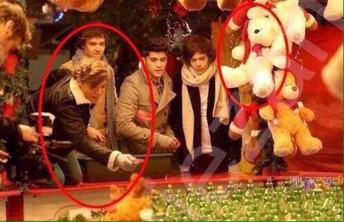 sacredzjm's tweet photo. Remember when this happened

#LarryALoveToRemember http://t.co/WAAMXjQoVS