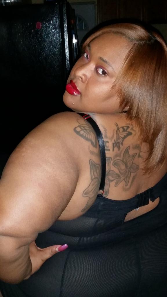 BabyGirl_SLMLY's tweet photo. Hey Lovies....I'm @BBWCAMHOUSE!!!! Where Yall At? http://t.co/rgmgboGUbo
