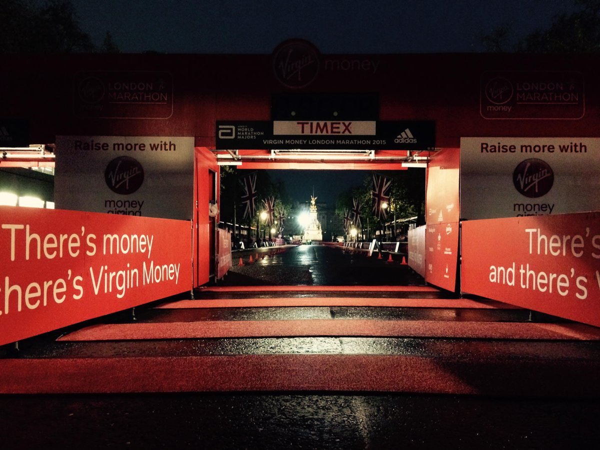 AndrewJNic's tweet photo. Calm before the storm - the @VirginMoney #LondonMarathon finish. http://t.co/oY6cZX5sXW