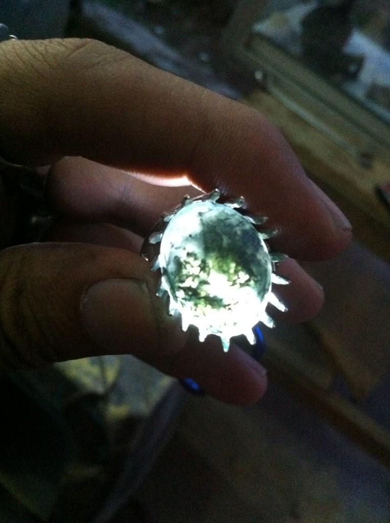 aikenh's tweet photo. #هديه_تتمناها_تجيك Gem For Sale $999 Only http://t.co/ojAyUfLnxl