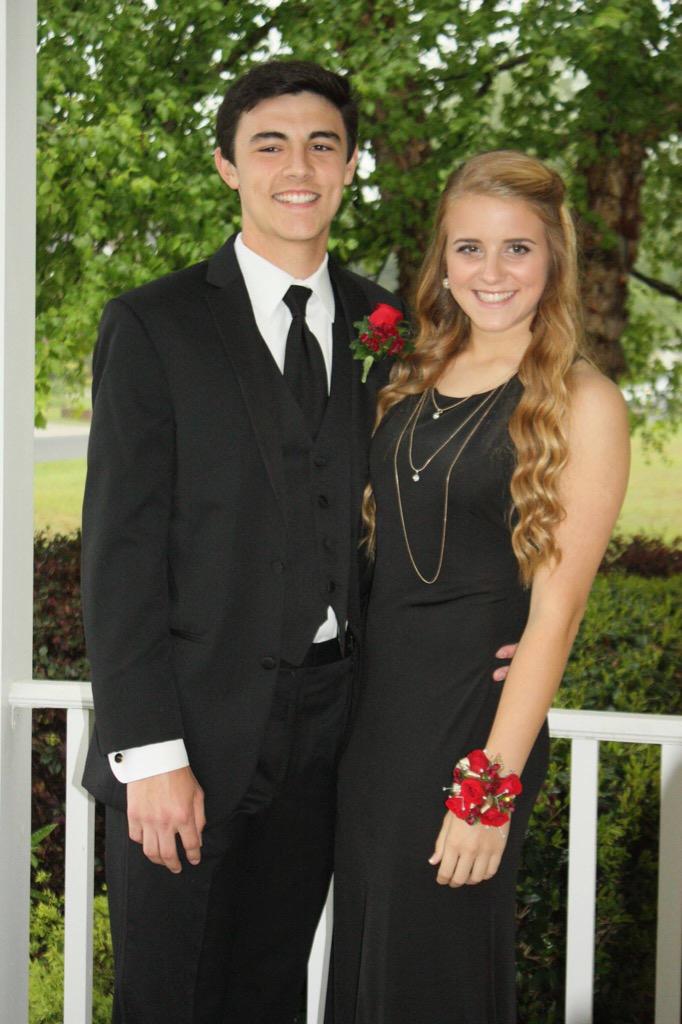 bengallax2015's tweet photo. #fuquayprom Owen Browning and the beautiful Sarah Casanave @OBgotheJuice http://t.co/JONFl7lRqM