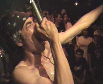 <a href="/stupidrascal/">STUPID RASCAL</a> still ngopi sambil bergerak cepat oh nikmat musik buyut2nya malang ini...