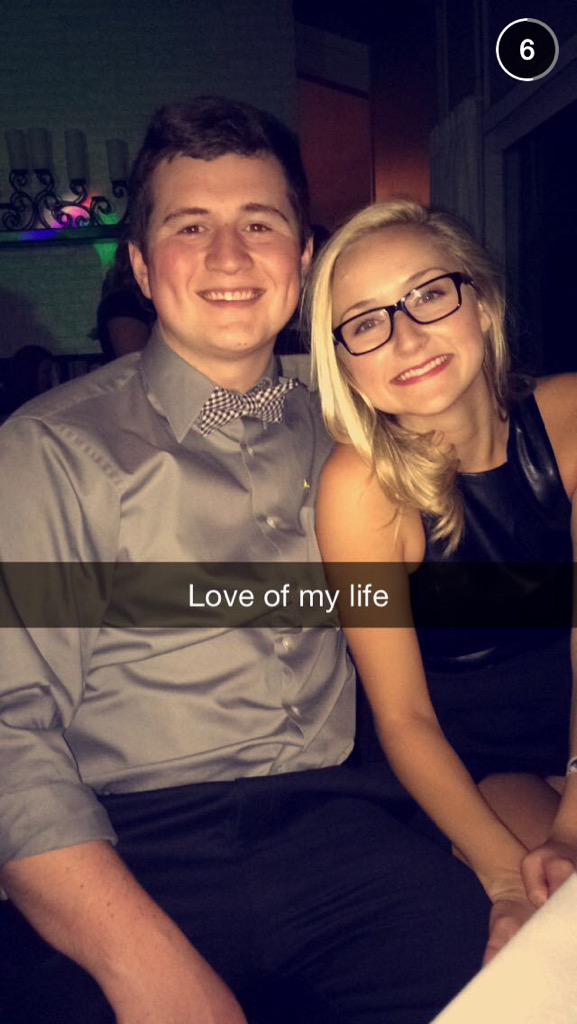 AFelbs's tweet photo. Err  me gerd #cutestcouple @baer_katelyn @shelbabe_ @GreggMatt11 http://t.co/JUBfoZFz7H