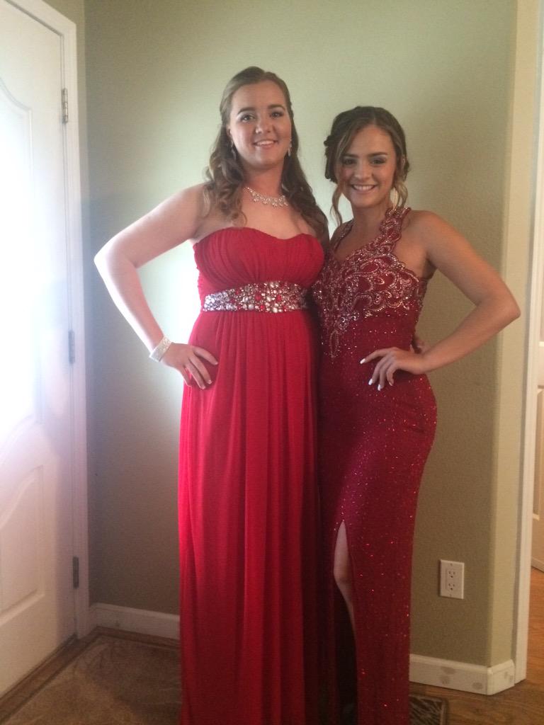 kaitlynzieler's tweet image. My best friends are absolutely beautiful 💕💖 #couldntwait