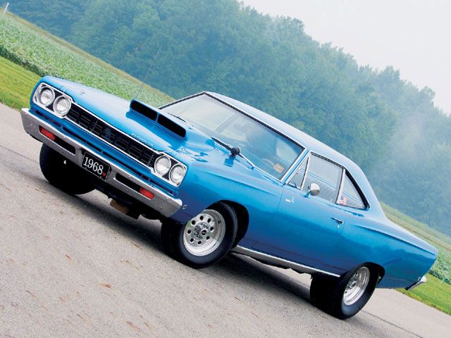 white76_l's tweet photo. "@rebel_t13: @RGruppe @arclose83 @white76_l @WhiteSusane @kaylinn1kuijs #GOATMopar #68Roadrunner #SickAF http://t.co/EKGxQWgH0D"
Wicked