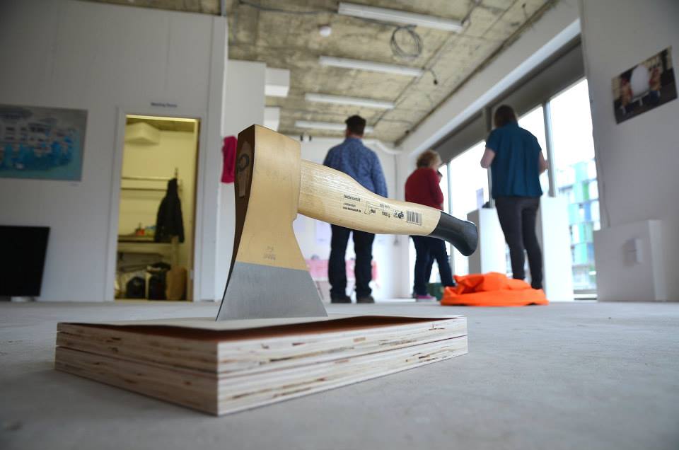 aidandabet's tweet photo. #expandedstudioproject open today 2-5pm. Come say "hello" #elan http://t.co/Hc27XXshmq