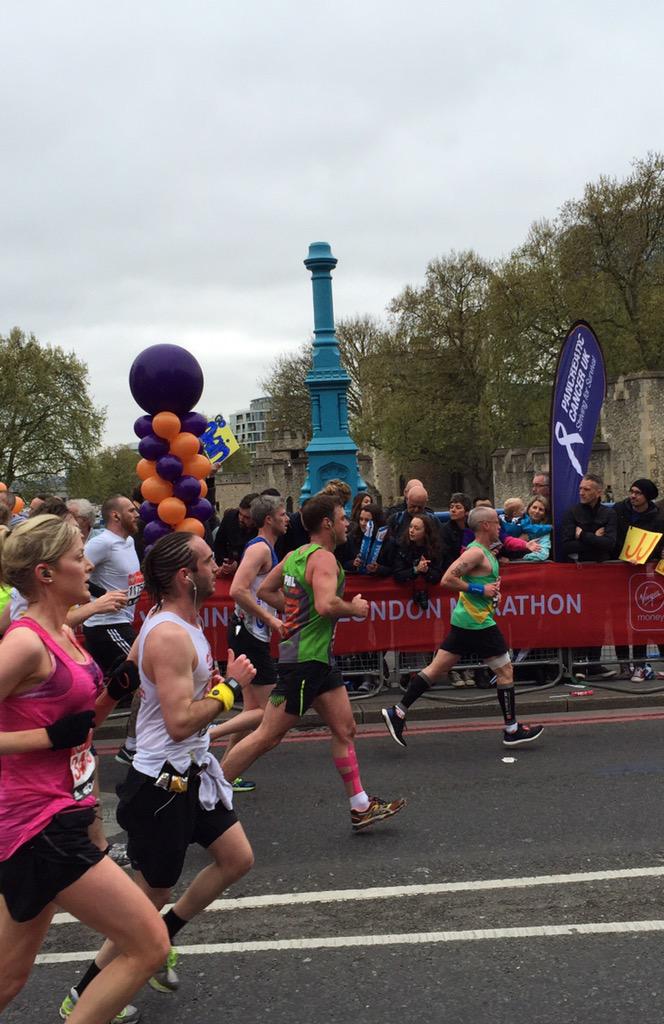 KerryAnnONeill's tweet photo. Spotted @tim_irons at Tower Bridge at 11:52! Good timing so far #vlm2015 http://t.co/6K1eoPeX05