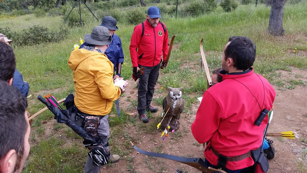 La cuadrillas de tiradores comienzan sus lanzamientos en el #ParqueSanMartín #TiroConArco