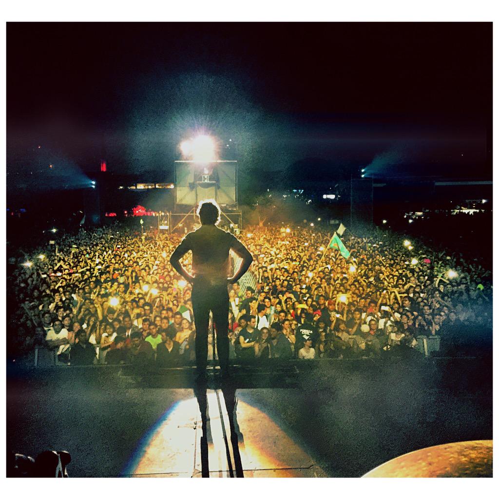 Imaginedragons's tweet photo. +MEXICO+ http://t.co/MxYFK7lYpn