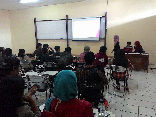 skslapeco's tweet photo. Techmeet pertama #AsmaraNusantara2015 💪😁 http://t.co/vYzGa1KVjm