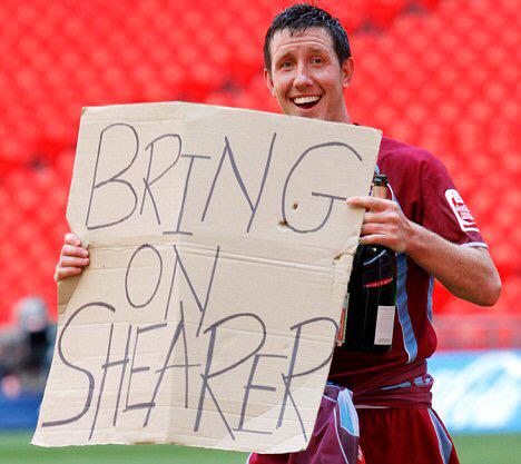 Happy birthday to Iron legend Cliff Byrne ( who turns 33 today. 
