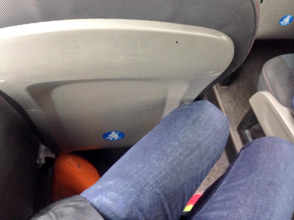 Christoffercols's tweet image. One of the disadvantages with long legs.... #easybus