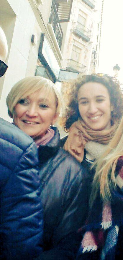 AnaJarauta's tweet photo. #mimadremola #yEsoEsAsi #pulseraPandora #otraParaLaColeccion #seLoMerece #yMas @PANDORA_ES http://t.co/54YbCEsOsf