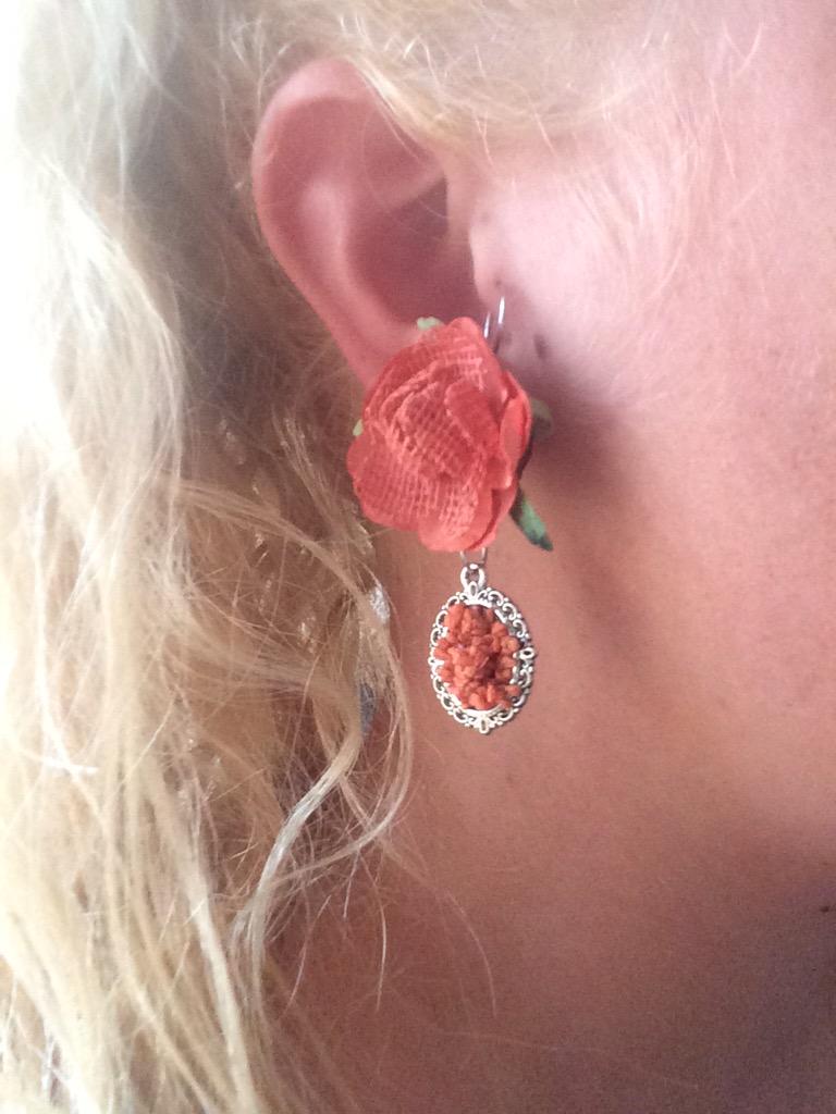 Lazarcomplement's tweet photo. NUEVA colección flamenca de pendientes. Ideales para feria, romeria, comuniones... Se ORIGINAL🎀 http://t.co/A3Lju8X2hT