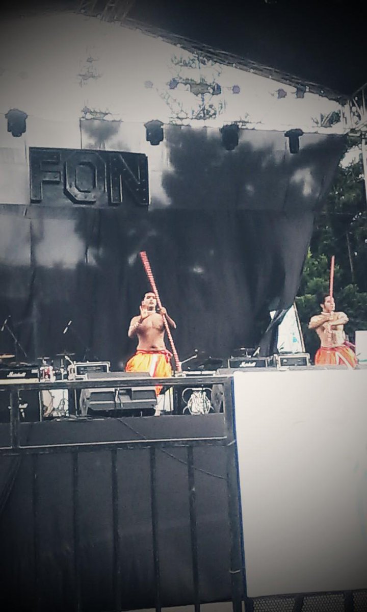 dodyrusli's tweet photo. PIC : Bangladesh performance @AACarnival2015 #AAC2015 #FON2015 http://t.co/QHB3pkHoo1