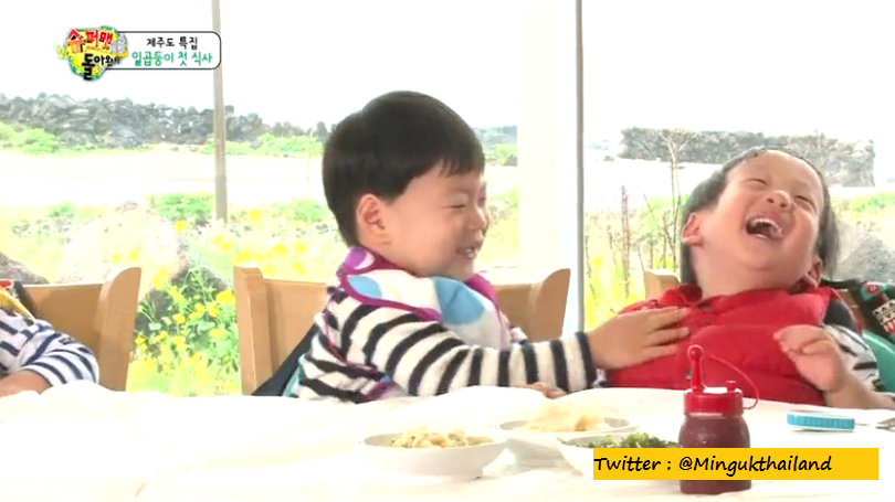 mingukthailand's tweet photo. [CAP EP.75] เราจิ้นคู่นี้ดีกว่า 5555  #SongTriplets  #Songdaehun #songminguk #songmanse http://t.co/LICVrlBlT8