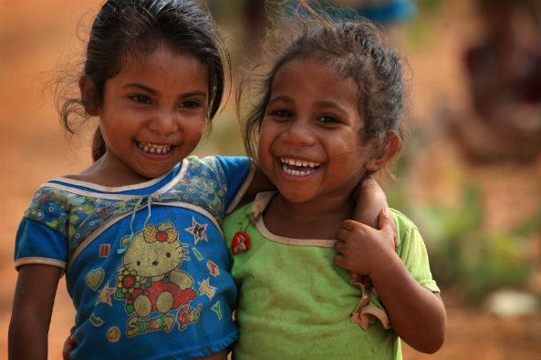 unicefsrbija's tweet photo. "Živimo od onog što dobijemo, ali stvaramo život od onoga što dajemo" Vinston Čerčil 
FOTO: @UNICEF_uk http://t.co/pkUV3zimJs