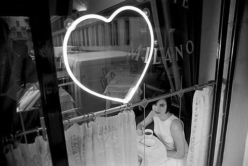 _Emmet_Emmet's tweet photo. Coffee time....
Ph. Ferdinando Scianna http://t.co/XzVPOk1yfB
