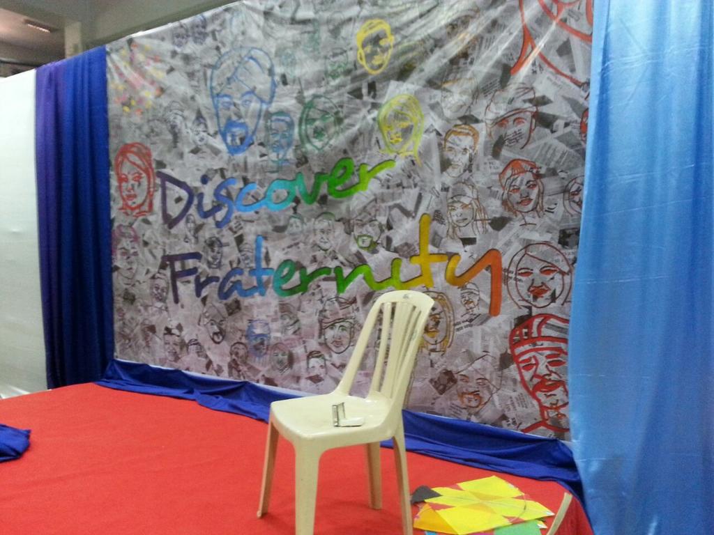 y4uwindia's tweet photo. Live updates...In the final stages! Backdrop. Discovering Fraternity #UWW2015 http://t.co/ULbQQyJSj0