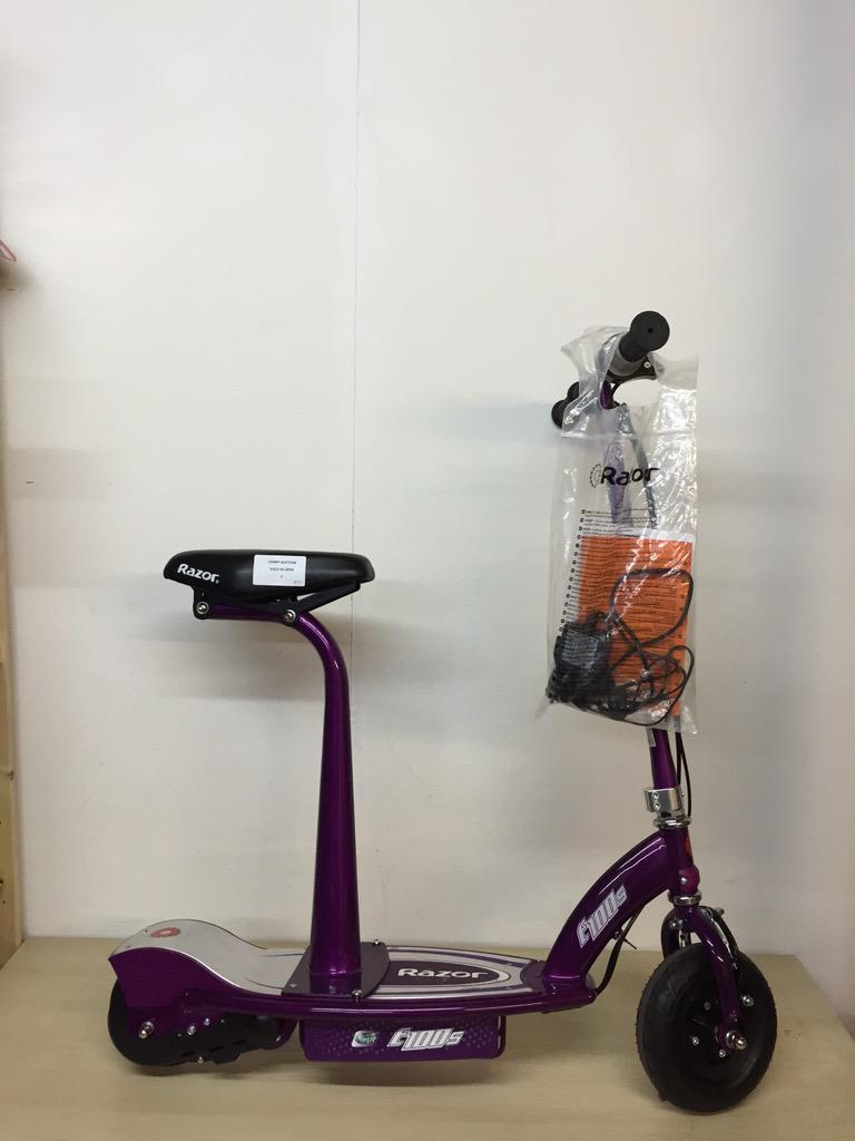 Chimp Auction tweet media