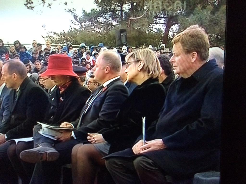lizmarienes's tweet image. @CraigFossMP at Gallipoli for the ANZAC 2015 service, great to see my local MP there from Tukituki. #lestweforget
