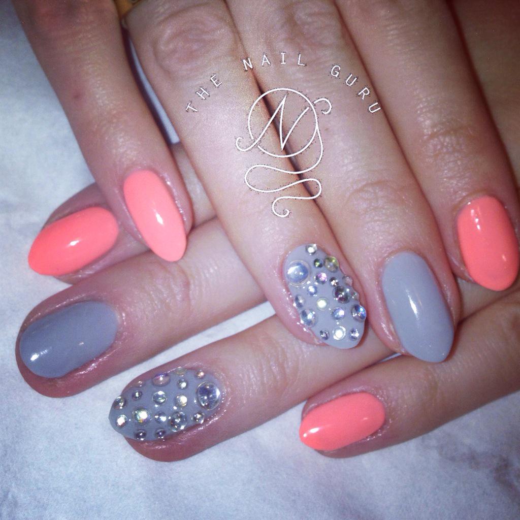 GuruNail's tweet photo. Nails nails nails done by me #thenailguru #biosculpture @fernemccann http://t.co/mRuWbImlIj