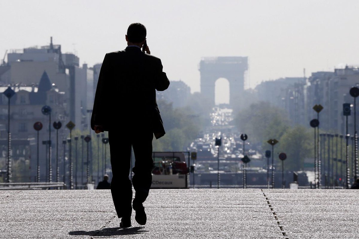 wef's tweet photo. ICYMI: 4 techniques that will make you a better negotiator http://t.co/jKIOl88DlG #work #leadership http://t.co/9V6oVsyPOc