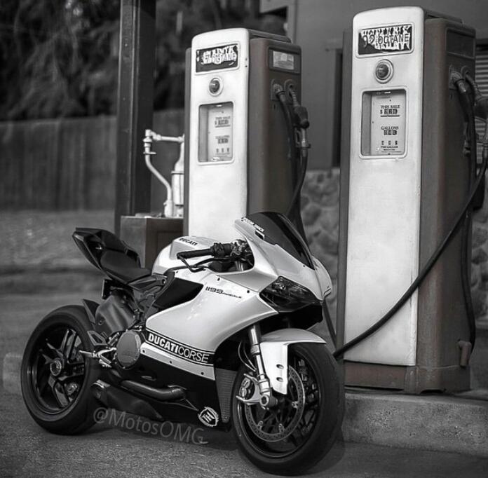 MotosOMG (@motosomg) on Twitter photo 