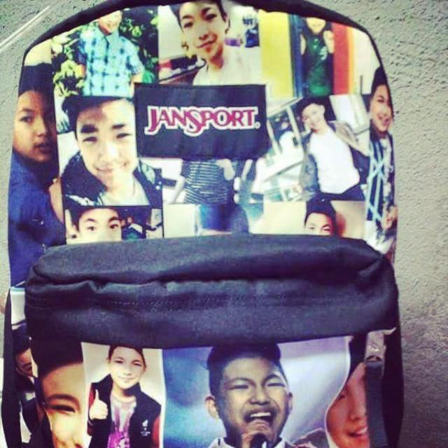 TheVoiceKidsPH's tweet photo. i want this bag hahaha darren back pack saan kaya to nabibili gusto ko nito
#darrenbackpack
#darrenespanto
darren… http://t.co/hlmMfQsCtn