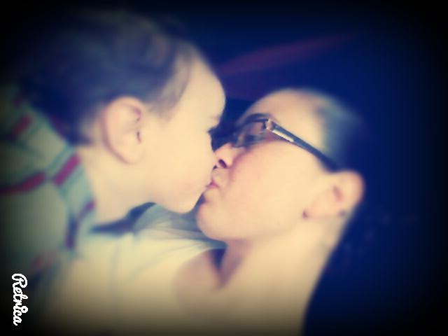 TamiMeneses1's tweet photo. Bom dia http://t.co/r4ncHFyCY6