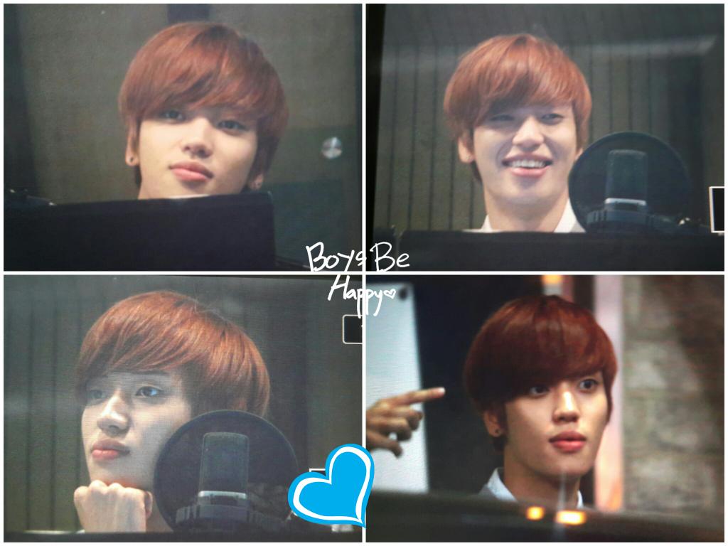 150426 카페베네 온에어 +퇴근길 #틴탑 #니엘 (<a href="/AH_NIEL_/">AH</a> ) #심쿵
귀욥귀욥♡ 이따가 또봐요~~♡