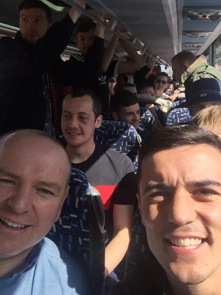 ant_crolla's tweet photo. En route to Goodison on @thebettybus #awaydays #MUFC http://t.co/MY7VKLKuU5