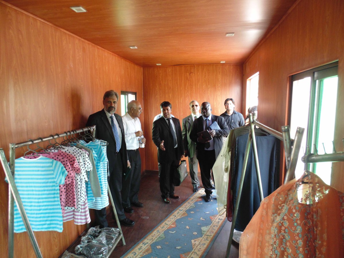 Akhuwat's tweet image. This weekend, a delegation from the #IslamicDevelopmentBank visited @Akhuwat&apos;s #HQ in #Lahore to learn its model.