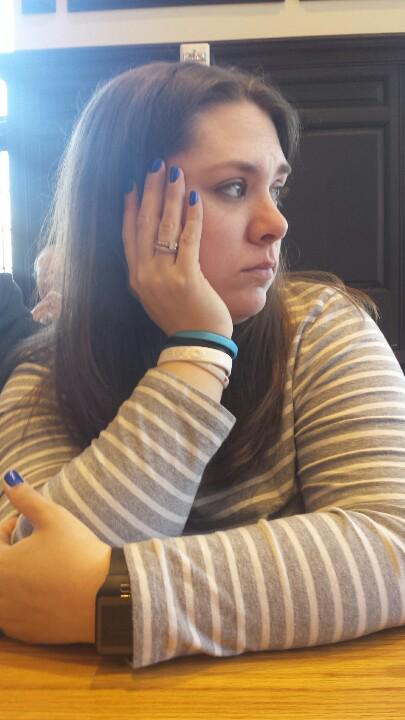 arcticbeans's tweet photo. @Shannon_Cox211 gotcha loser http://t.co/Z6GKEyl866