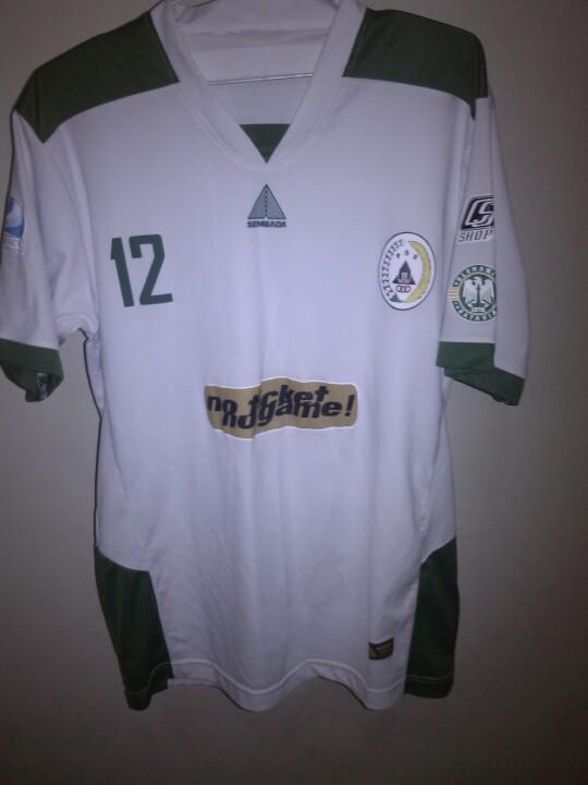 #jersey4sale <a href="/JerseyLigina/">Pencinta Kain Ligina (Follow IG: @pjli_id)</a> tahun 2013 noh alamsyah 12 size XL cp:085774961898/7407AB3E thanks min :)