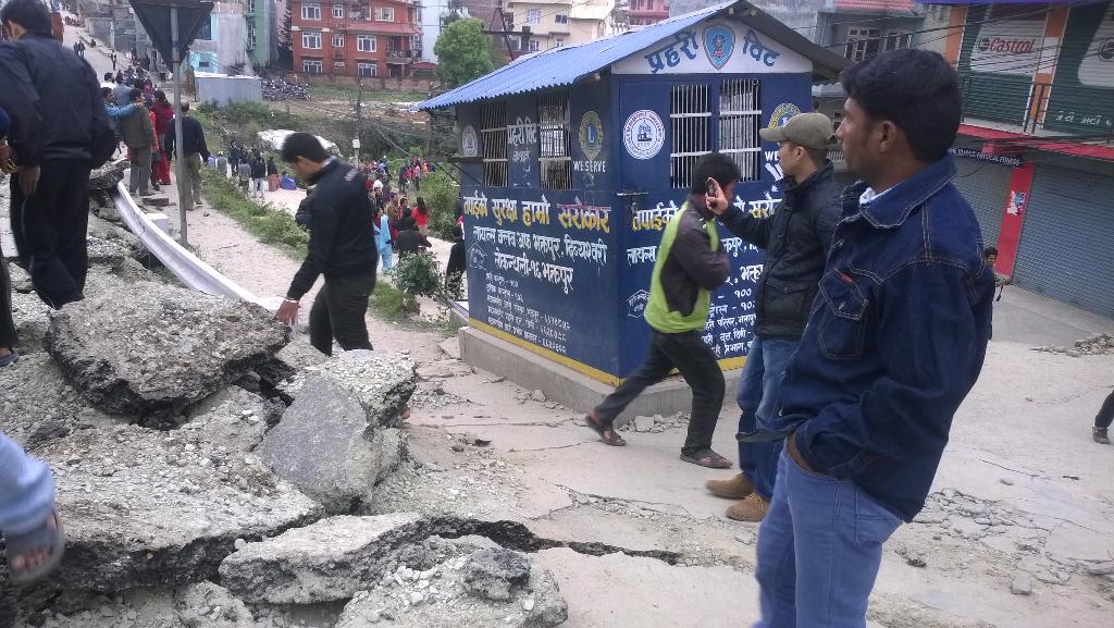 NIMesss's tweet photo. #earthquake #Nepal #lokanthali. http://t.co/ALSAxO2S2d