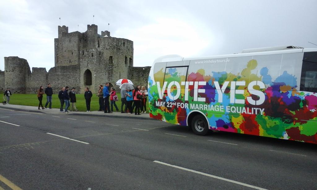 YMeath's tweet photo. Trim says yes to #YesEquality http://t.co/314tEjMpMH