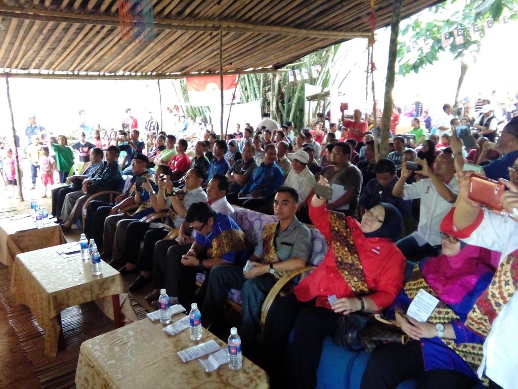 odusiambah's tweet photo. Program koperasi &amp; MEMBARA http://t.co/jMETIuATdm