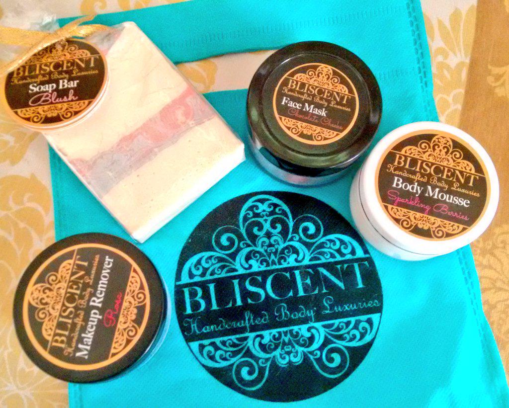 KLakdawalla's tweet photo. Goodies from @bliscent my fav brand for bath &amp; body products #soap #blush #makeupremover #bodymousse #facepack Love! http://t.co/8on5h7dAmq